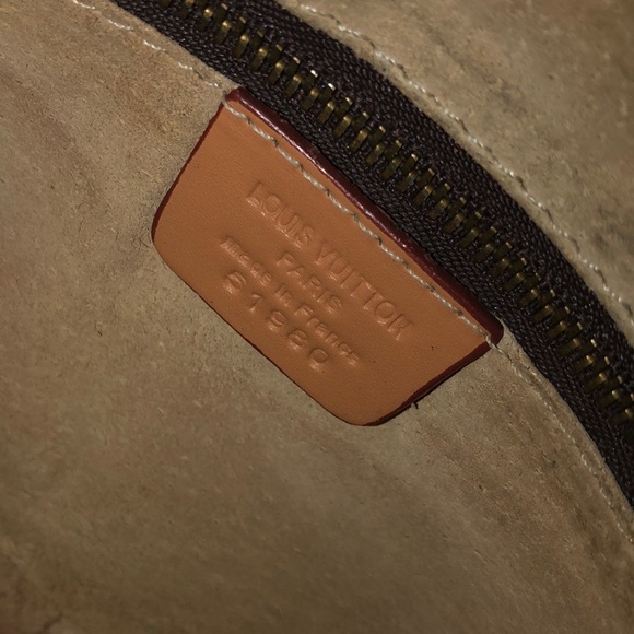 LOUIS VUITTON BAG🔴POCHETTE GOOD CONDITION - Picture 5 of 5